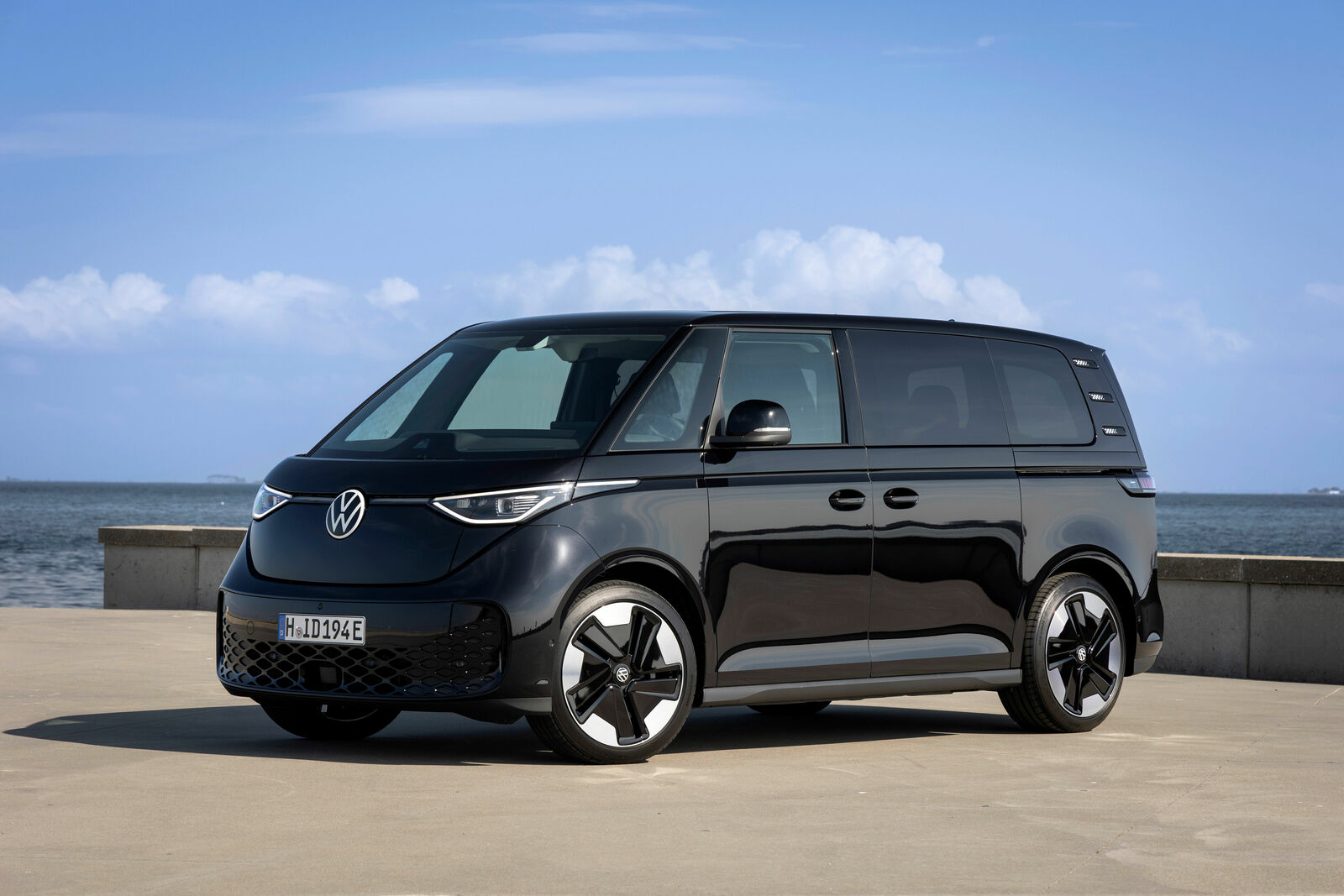 Van Volkswagen ID Buzz de toutes les couleurs fun